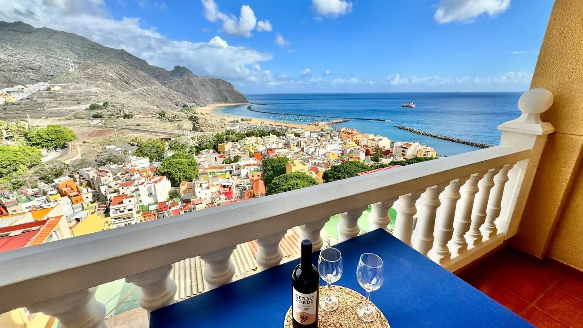 Secret Location Apartment San Andres